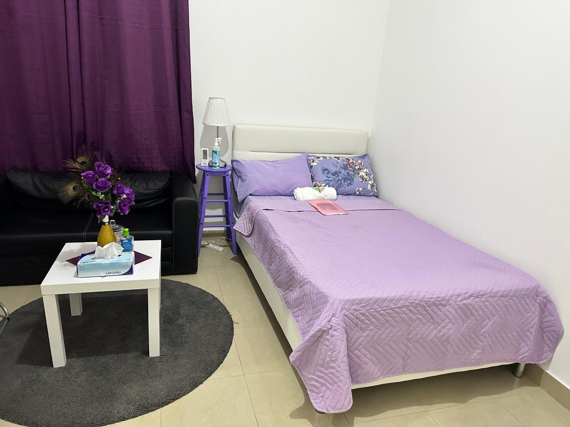 Homestay The Purple Place