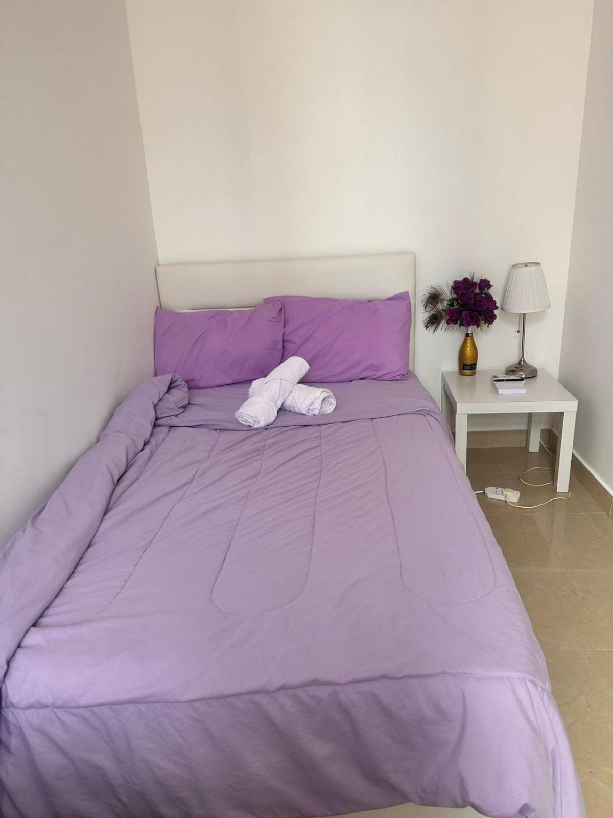 Homestay The Purple Place Abu Dhabi